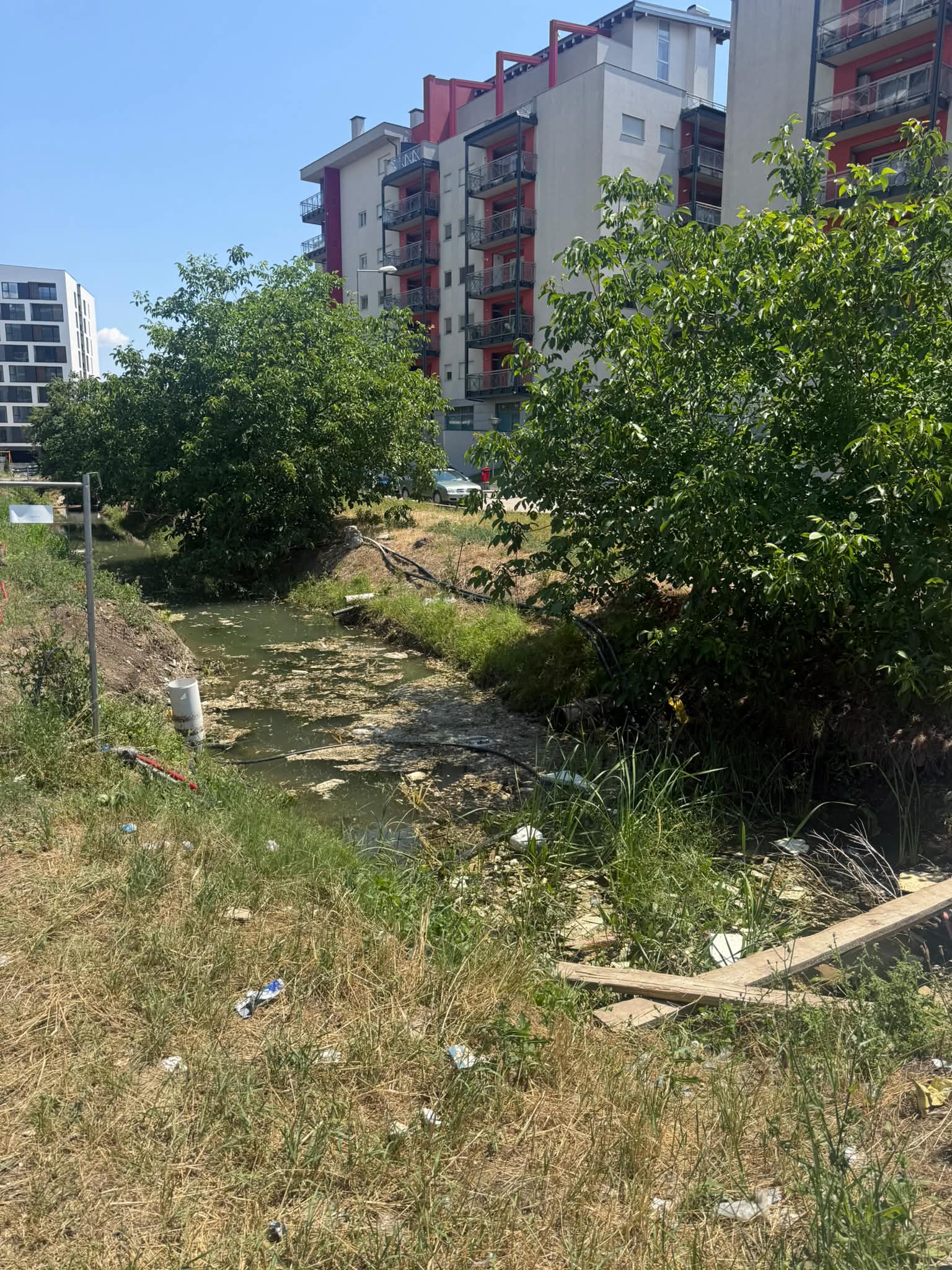 apa evacuata canal anif (1)