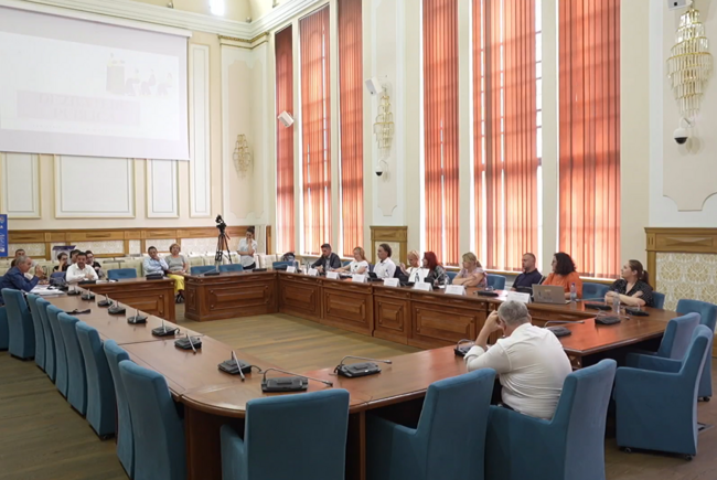 Poza pentru articolul Lacrimi și tensiuni, la dezbaterea privind reorganizarea DAS Timișoara și desființarea cantinei sociale
