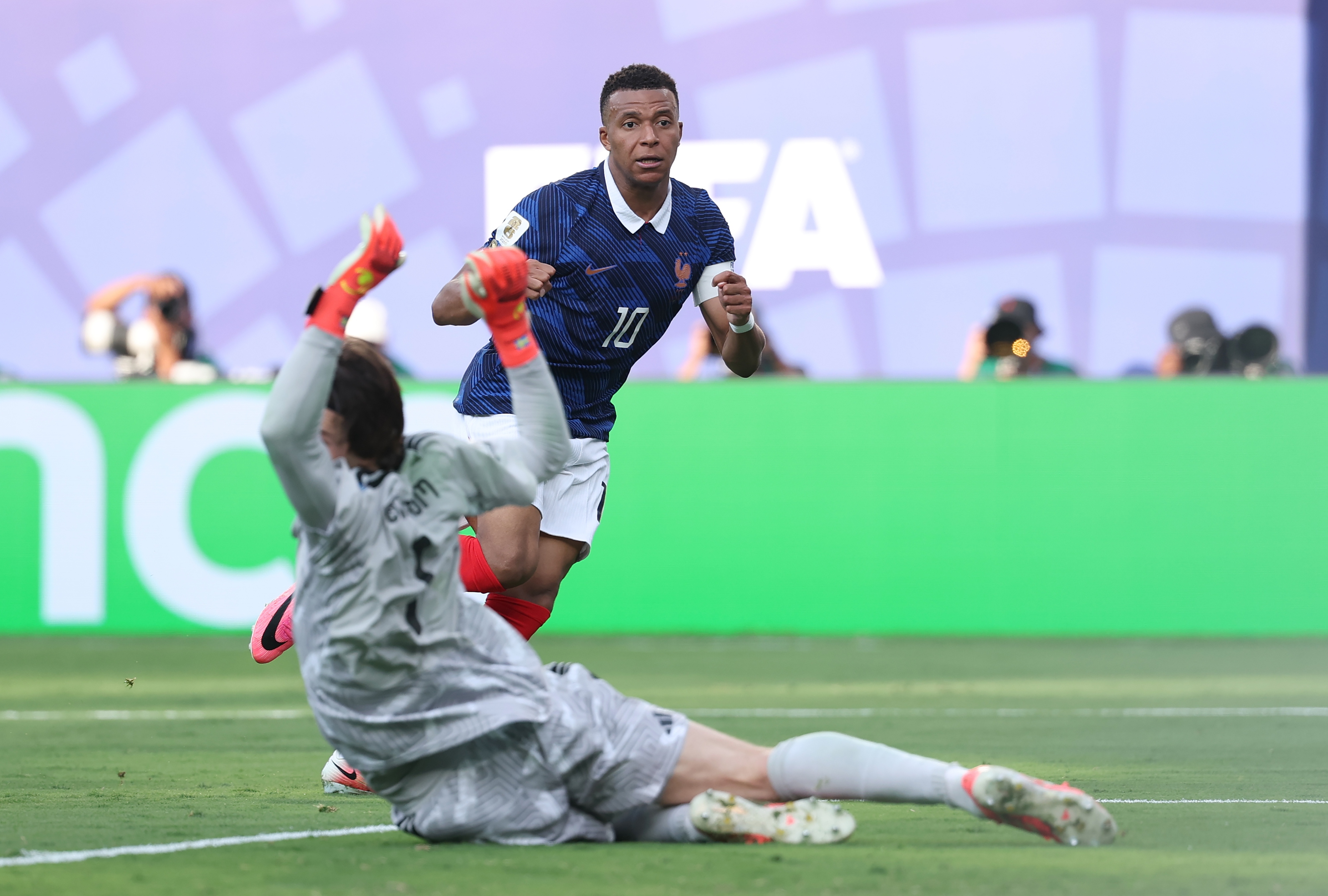 FIFA World Cup 2026 - Round of 32 - France vs Sweden