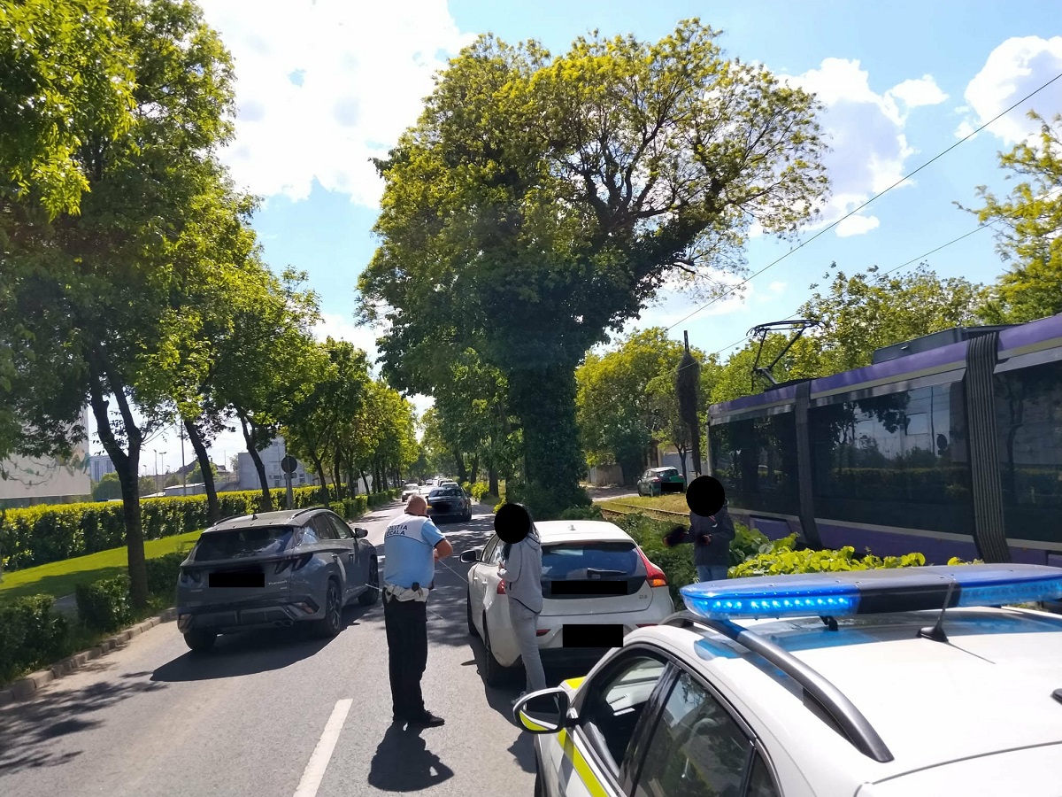 „Mă grăbeam să prind tramvaiul” și „Nu am vrut să mai ocolesc”, printre cele mai întâlnite scuze ale pietonilor amendați la Timișoara