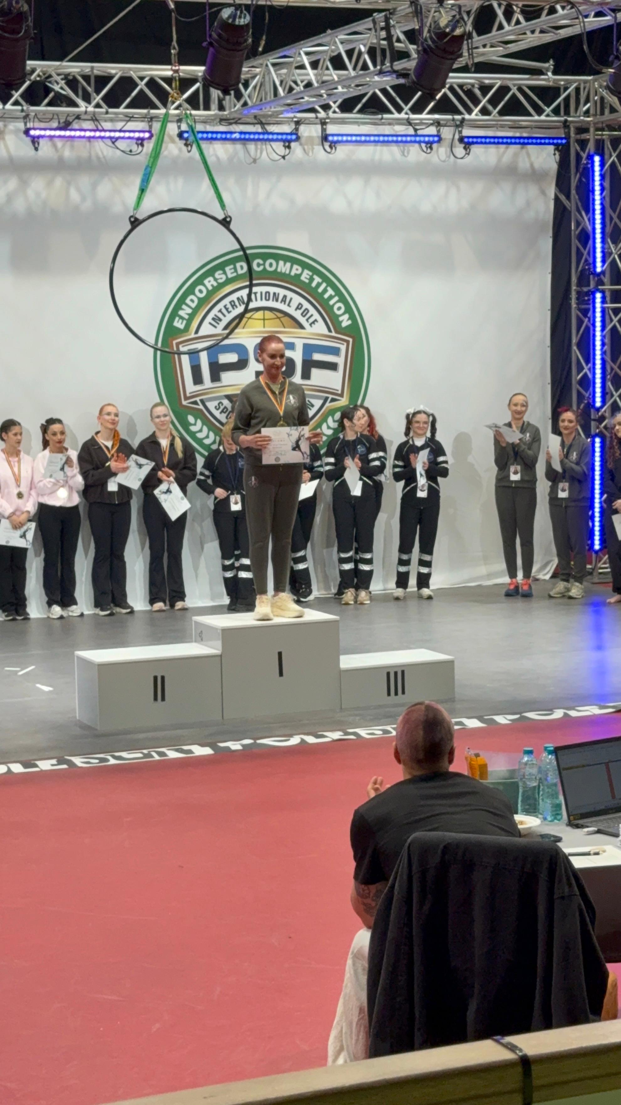 Francisca Hoca Virag (17)