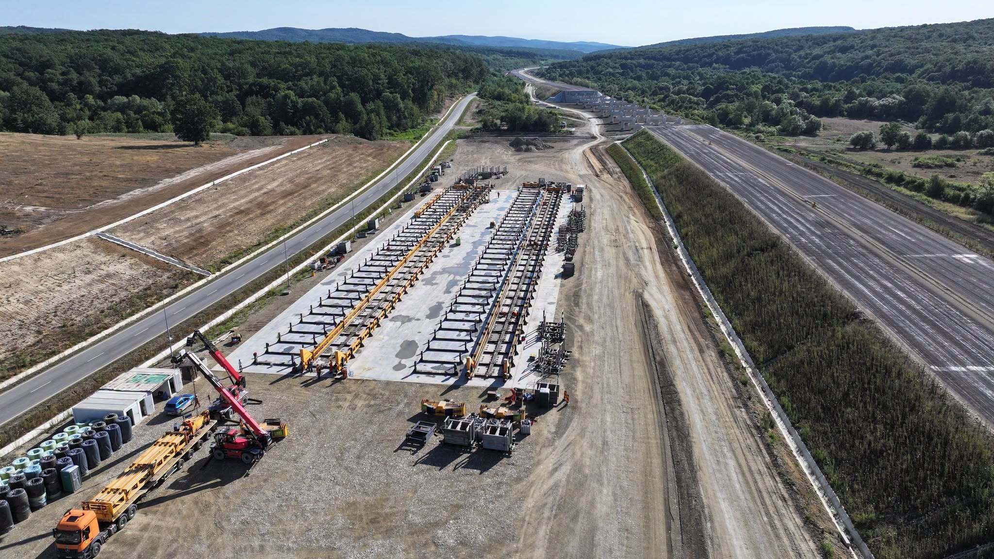 lucrari tuneluri A1 margina Holdea (2)