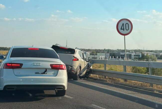 Poza pentru articolul Accident cu patru victime la ieșirea din Remetea Mare spre Aeroportul Internațional Timișoara
