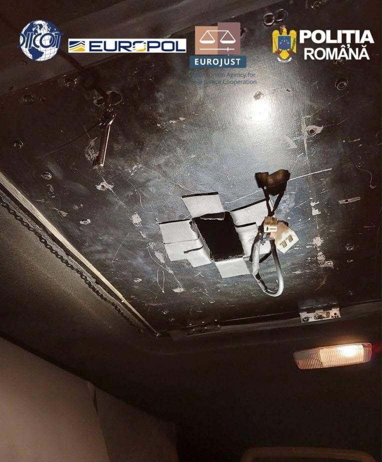 retea trafic de droguri (4)