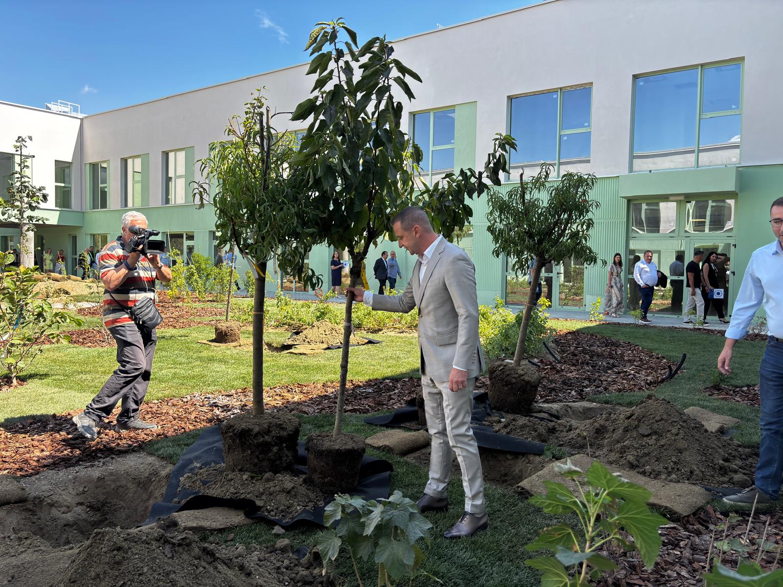Centru Școlar pentru Educație Incluzivă „Dumitru Ciumăgeanu” din Giroc