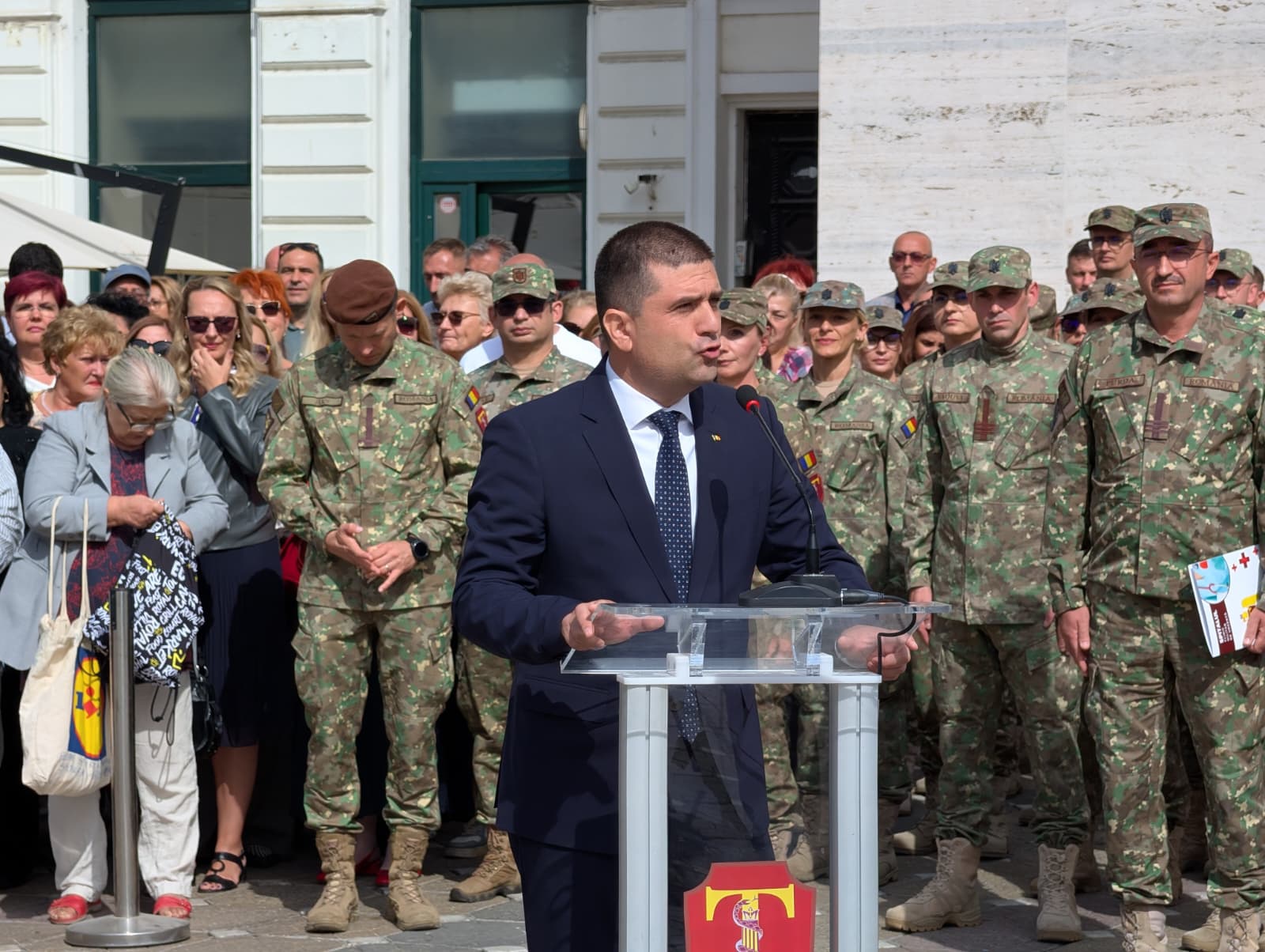 radu miruta la timisoara ceremonie primire drapel spitalul militar (3)