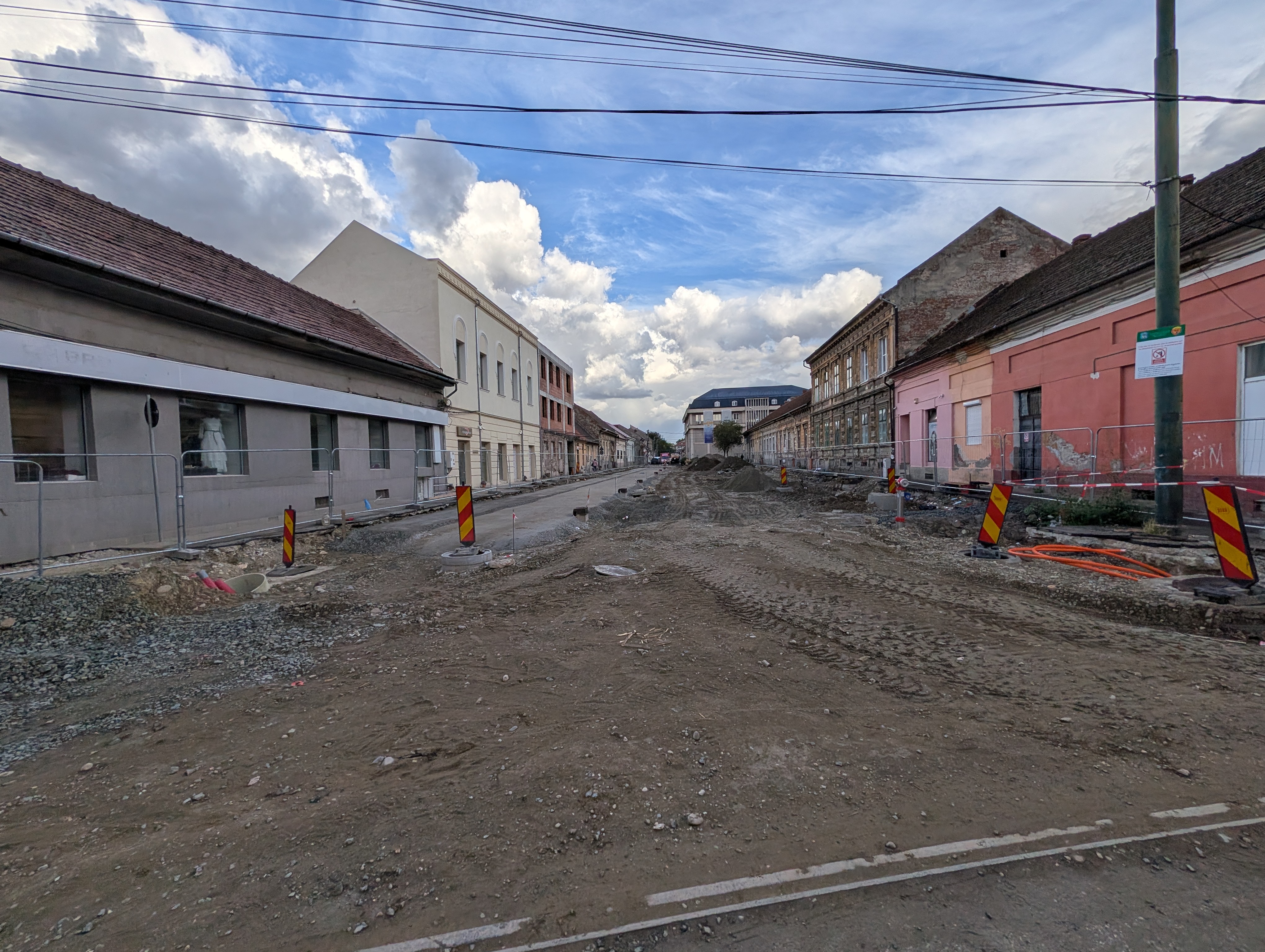 PXL_20260922_141504128