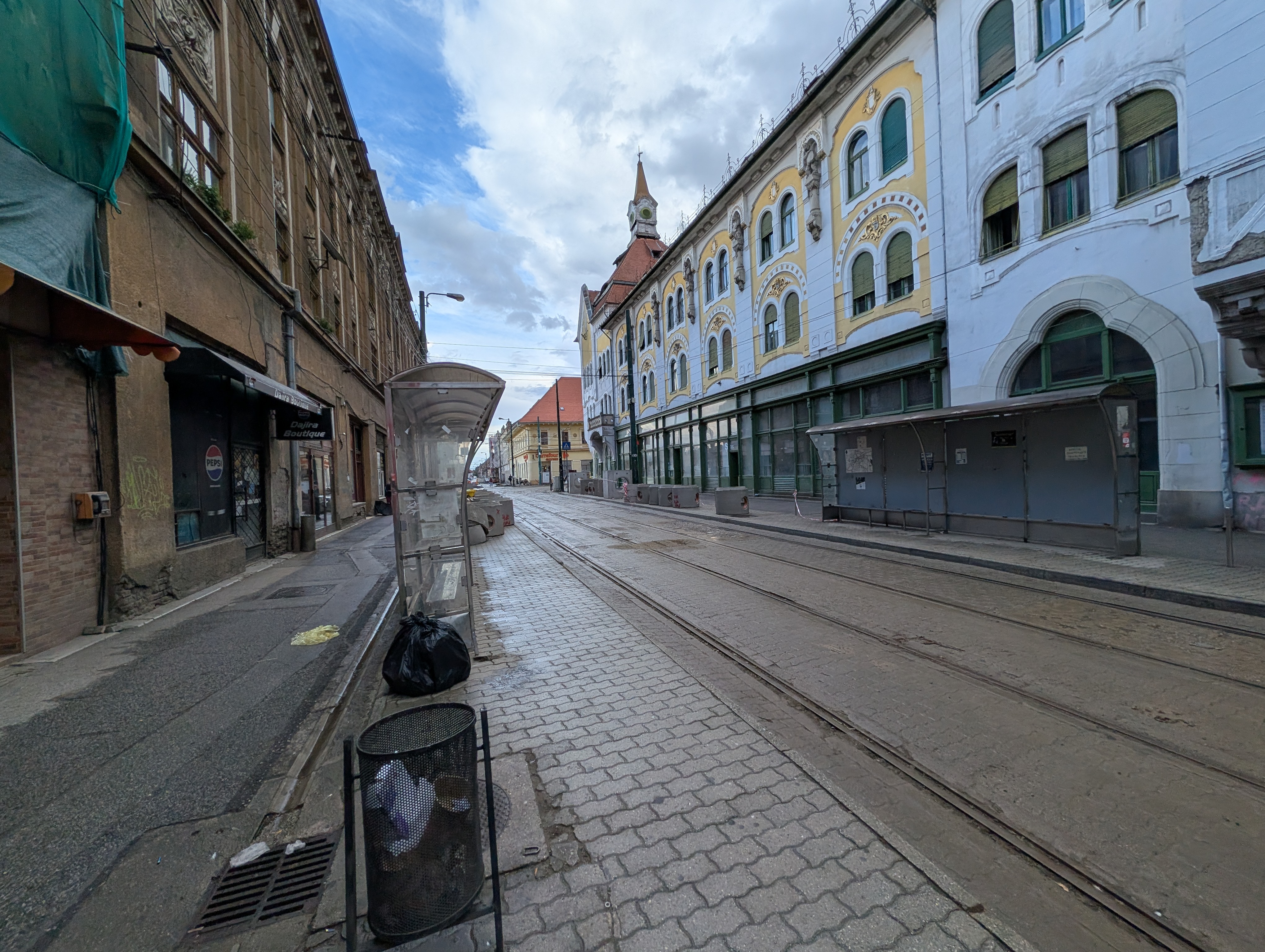 PXL_20260922_140224360
