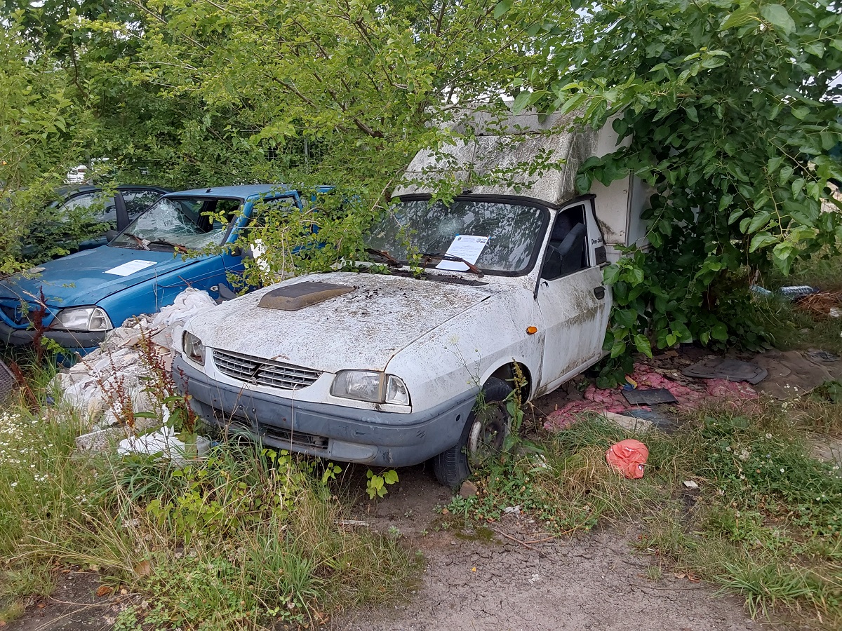 auto02