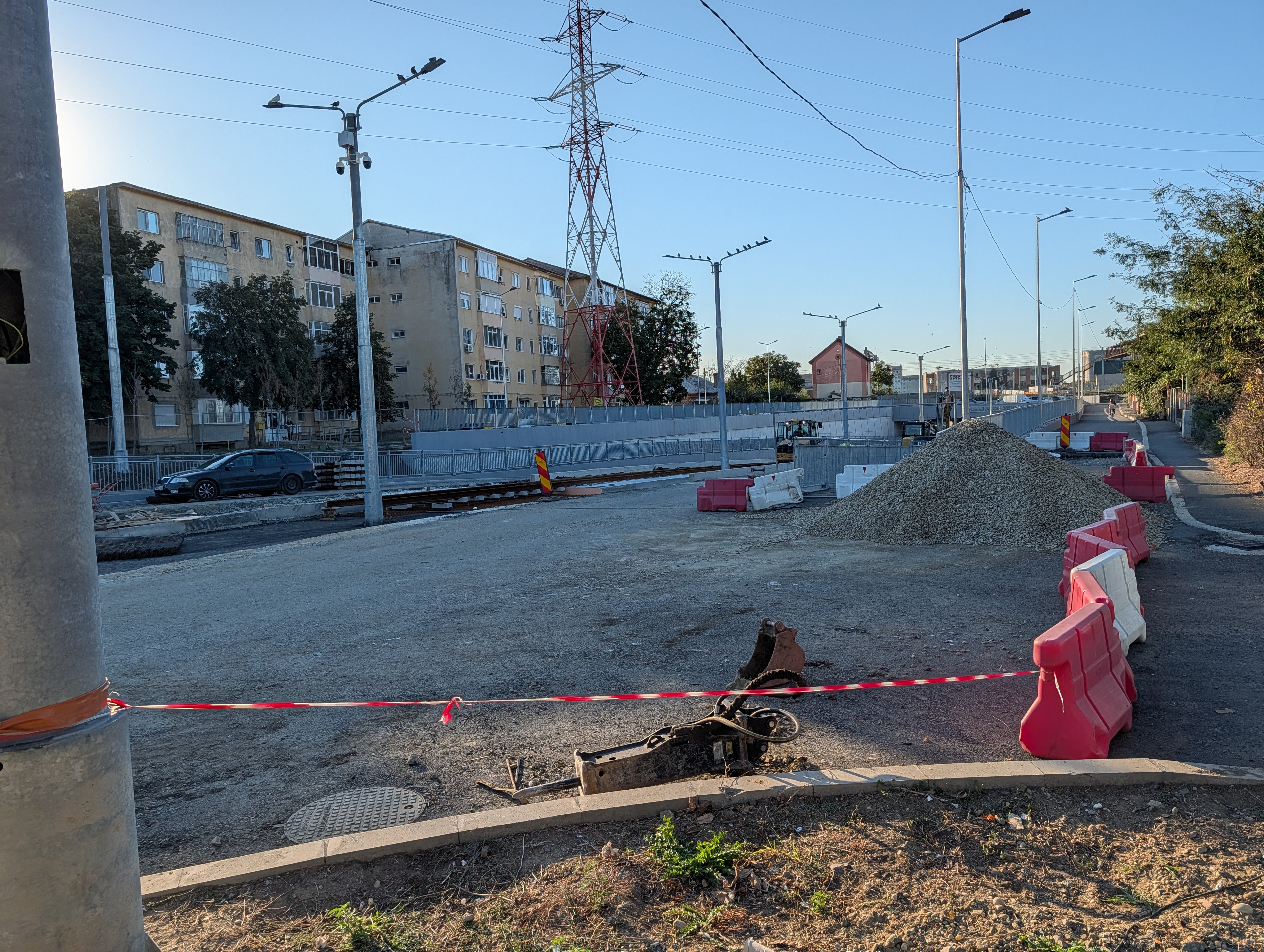 PXL_20260929_060447288