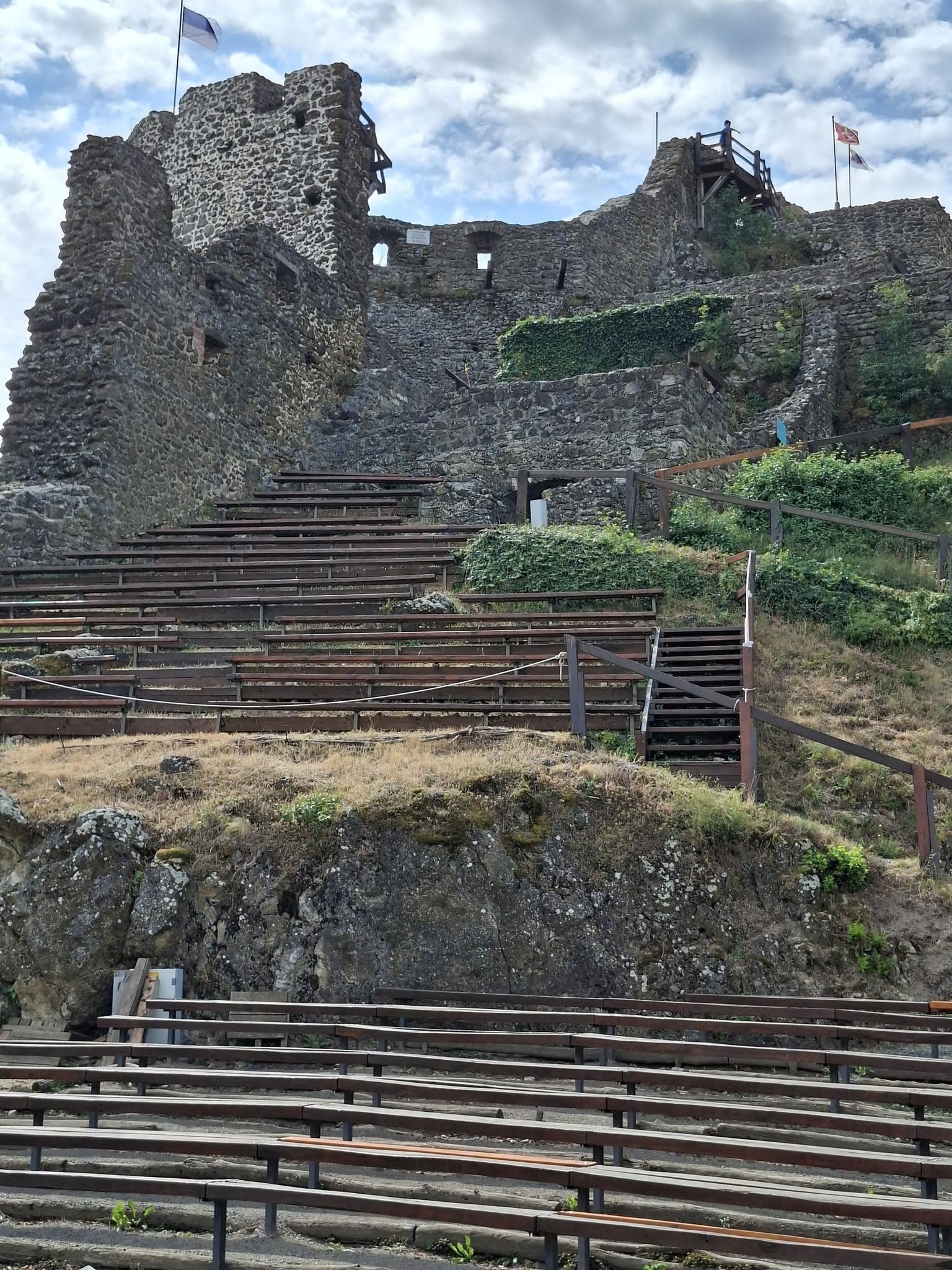 Castelul Szigliget (6)