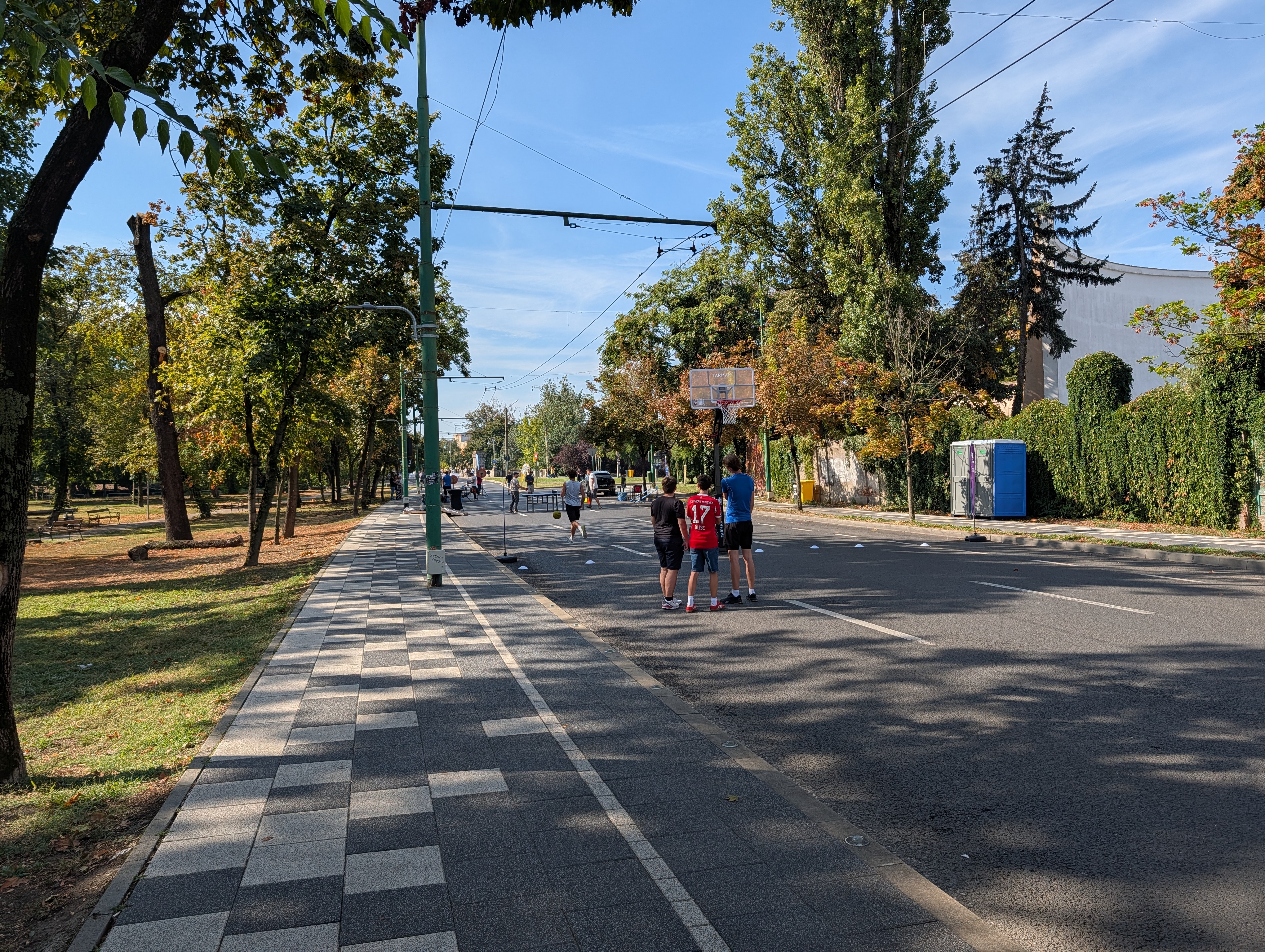 PXL_20260919_081159266