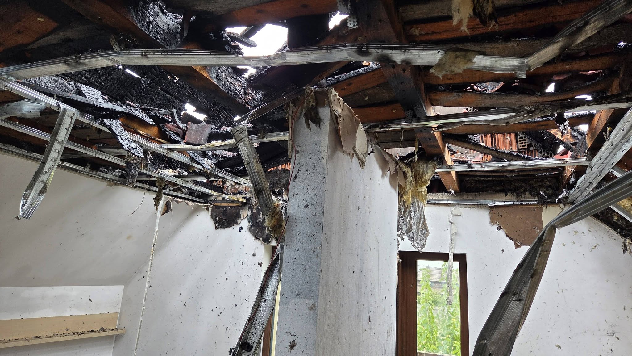 incendiu dudeștii noi